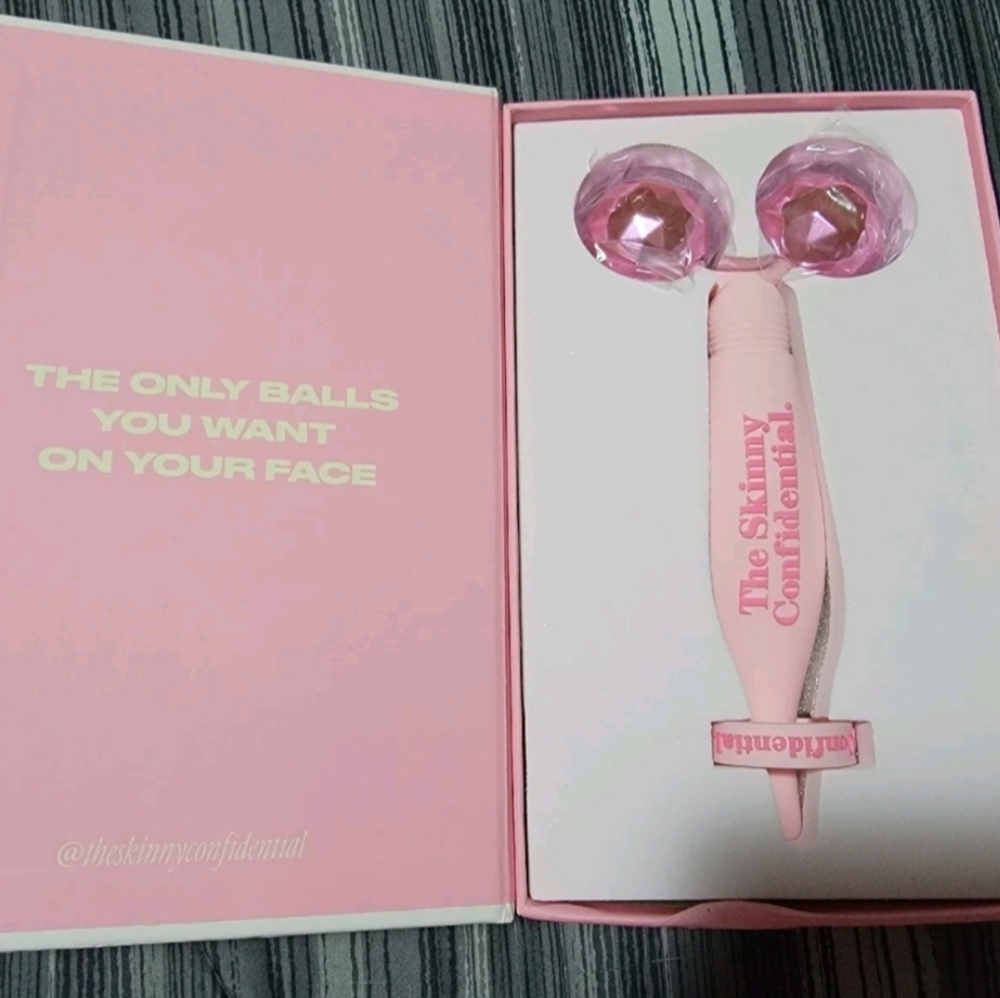 The Skinny Confidential The Pink Balls Facial Massager